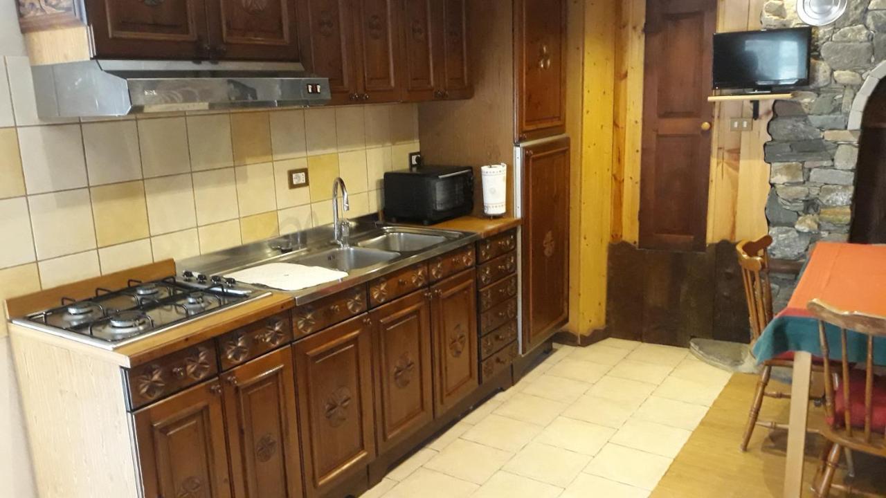 Taverna Semon Verrayes Buitenkant foto